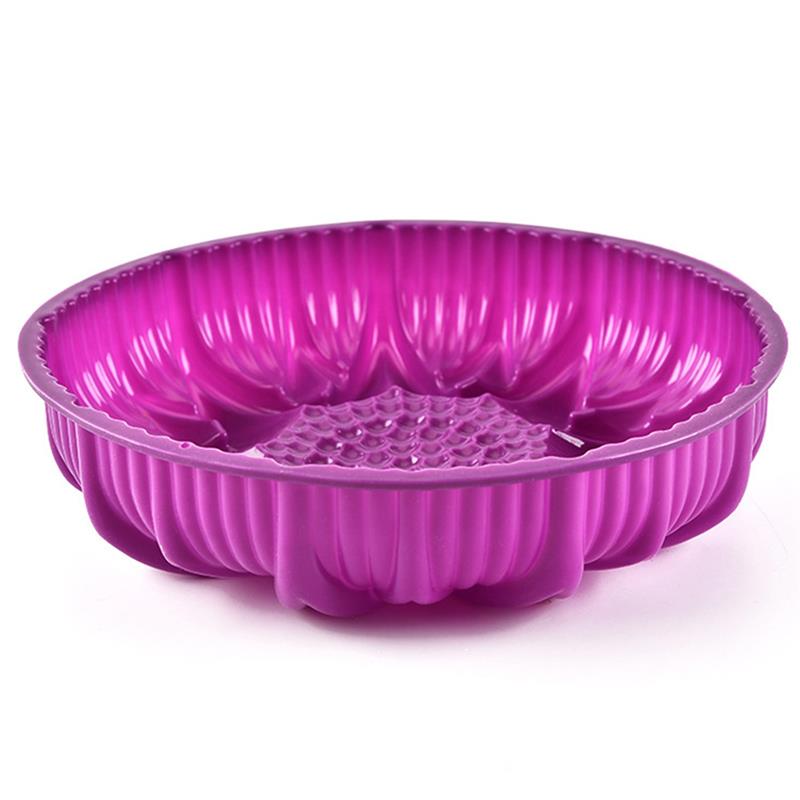 http://kitchengroups.com/cdn/shop/products/cooking-tools-3d-sunflower-silicone-cake-mold-3_1200x1200.jpg?v=1651621387